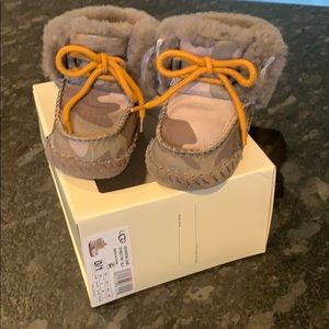 Ugg infant boy boots